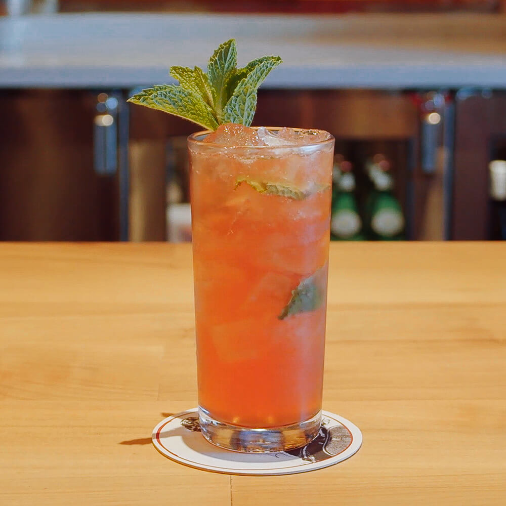 Featured Cocktail - Mojito Sanguigno
